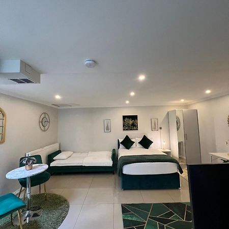 Luxury Studio Apartment Harrow on the Hill Exterior foto