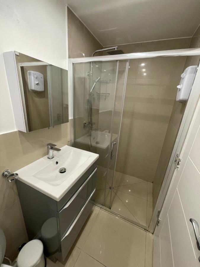 Luxury Studio Apartment Harrow on the Hill Exterior foto