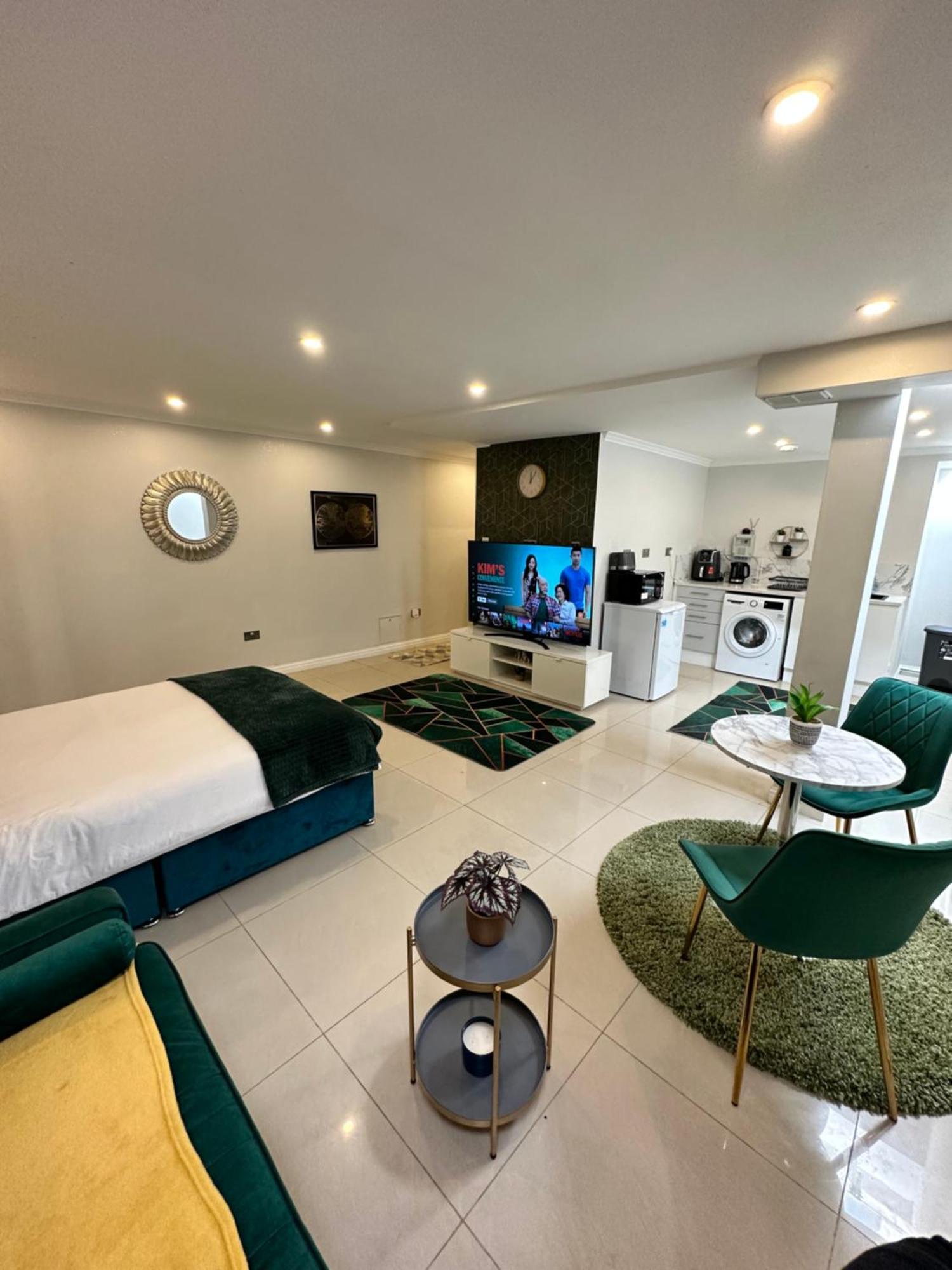 Luxury Studio Apartment Harrow on the Hill Exterior foto