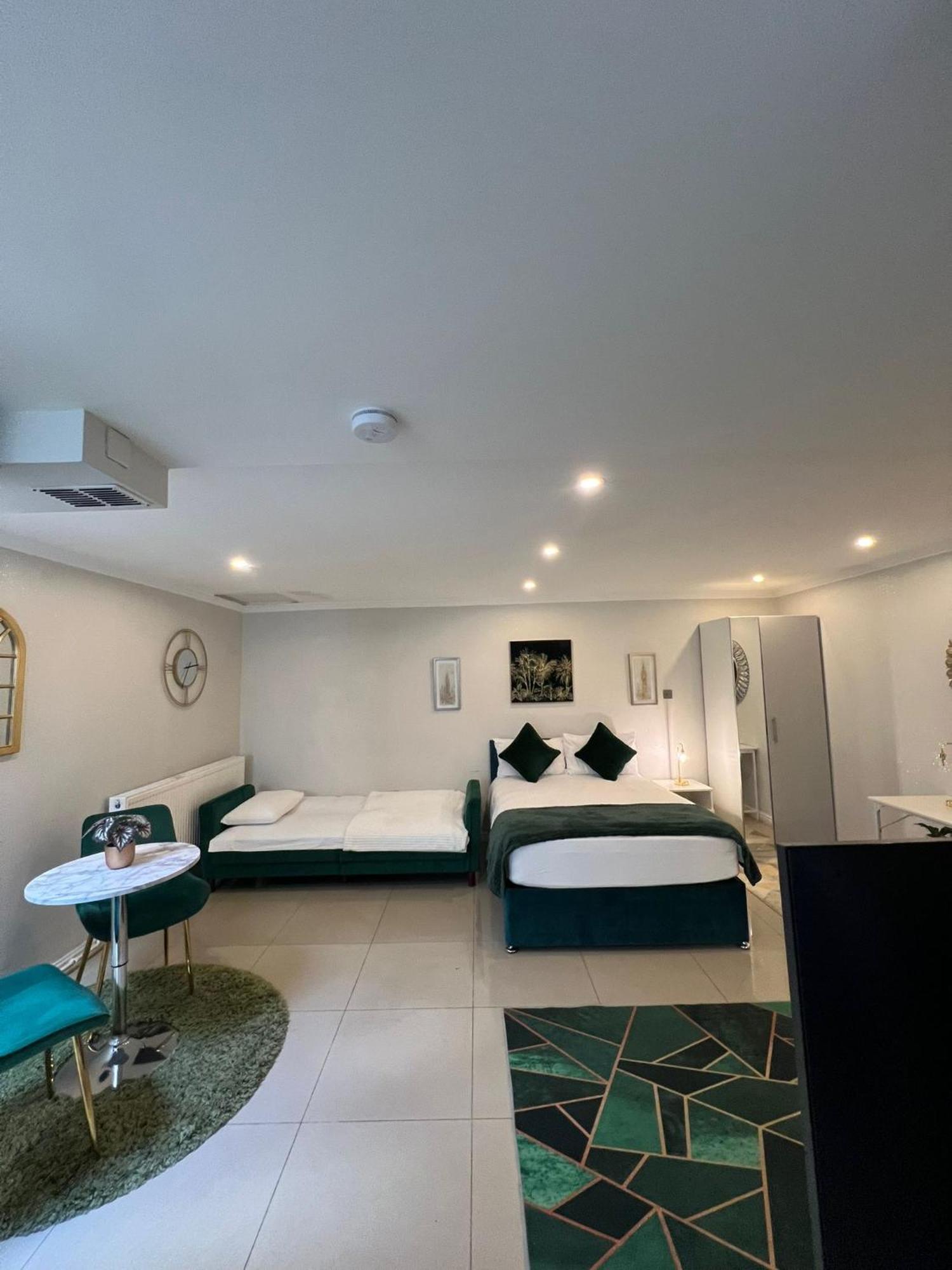 Luxury Studio Apartment Harrow on the Hill Exterior foto